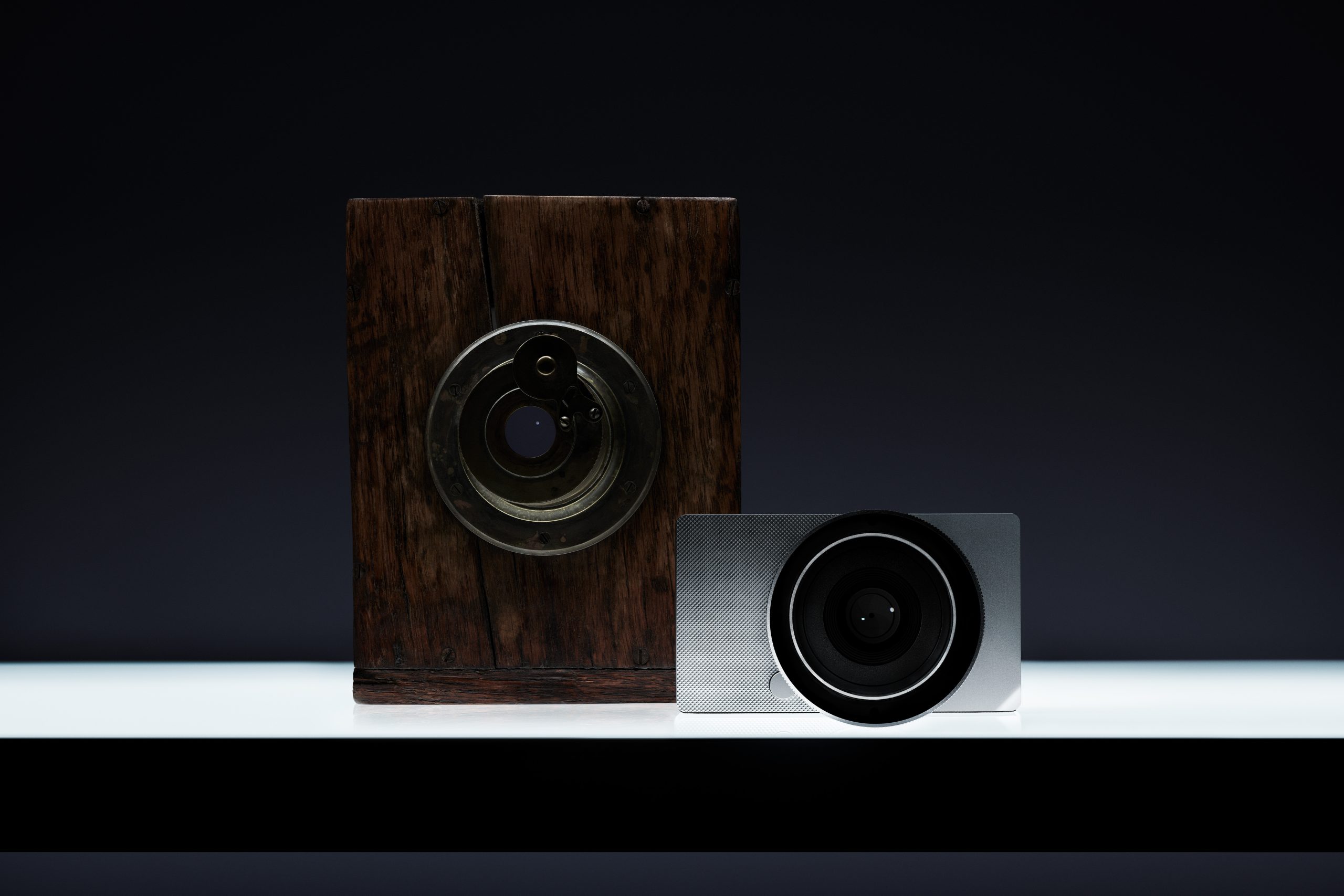 Sigma BF camera in hand